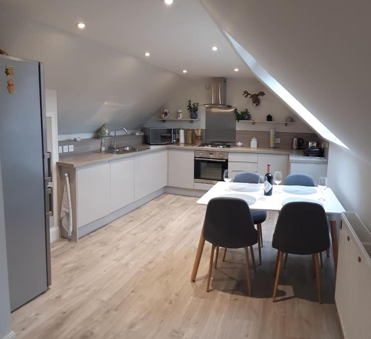Pinewood Cotage - Country Walks And Relaxation Villa Blairgowrie and Rattray Екстериор снимка